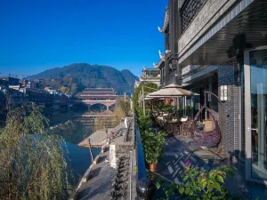 FengHuang Shan Shui Lian Xin Hotel