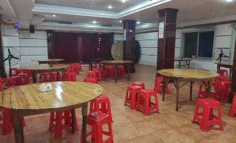 德兴铜都花园酒店 - Housity