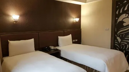 Nest Hotel Jhonghua Branch