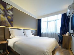 7 Days Premium Hotel (Deyang Wuzhou Square store)