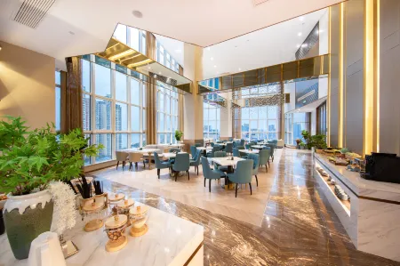 Atour Hotel Changde Laoximen Pedestrian Street