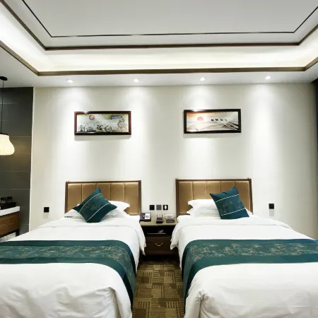Bailu Hidden Holiday Hotel