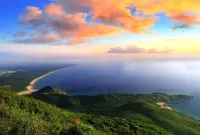 Wenchang Starshine Theme Hotel - Mountain view