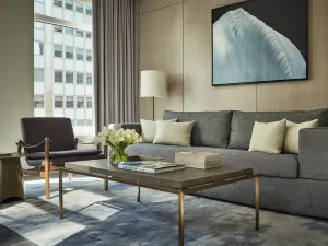 Four Seasons Hotel New York Downtown