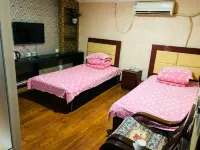 Xinhualong Business Hotel