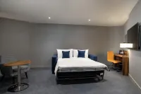 Hilton Garden Inn London Heathrow Terminal 2 and 3 Hotels in Stanwell