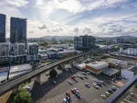 凱麗思希望酒店/河畔酒店 鄰近Koala and River Cruises的酒店