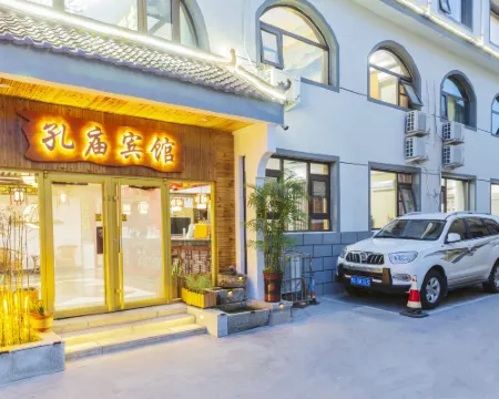 Confucius Temple Hotel (Qufu Three Kong Scenic Spot Store) Hoteles en Qufu