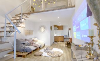 Wuhan Tiandi Loft self-catering apartment