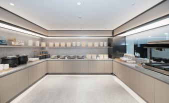 JI Hotel (Jinan Qianfo Mountain Yingxiongshan Road)