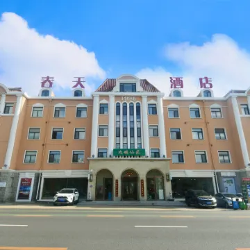 大連春天ホテル（市役所人民広場地下鉄駅） 大連人民広場周辺のホテル