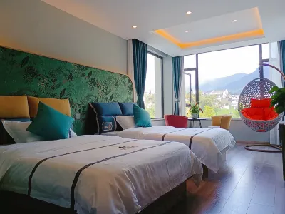 Wenchuan Qingxin Youshe Homestay Gaofeng Passenger Transport Terminal 주변 호텔
