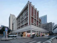 UNI·One Hotel (Changsha IFS International Financial Center) Hotels near Zhongshan Pavilion