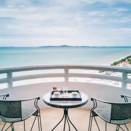 D Varee Jomtien Beach, Pattaya