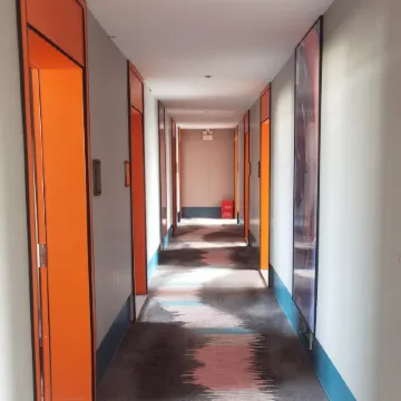 Yiju Future Intelligent Hotel (Biyang People's Hospital Shop)