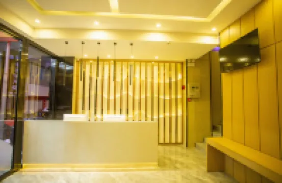 Renhuai Eggshell Hotel (Stadium)