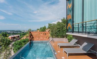 Sky View Luxury Pool Villa