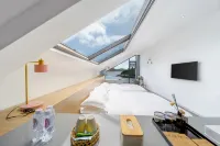 Sea sunrise · Langtaosha · Seaview Holiday Home