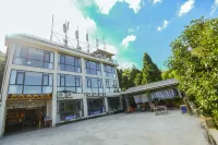 Longfeng Holiday Villa