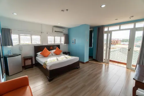 One Averee Bay Hotel