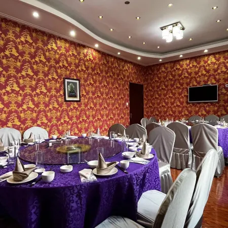 Fanshi Longhe Hotel