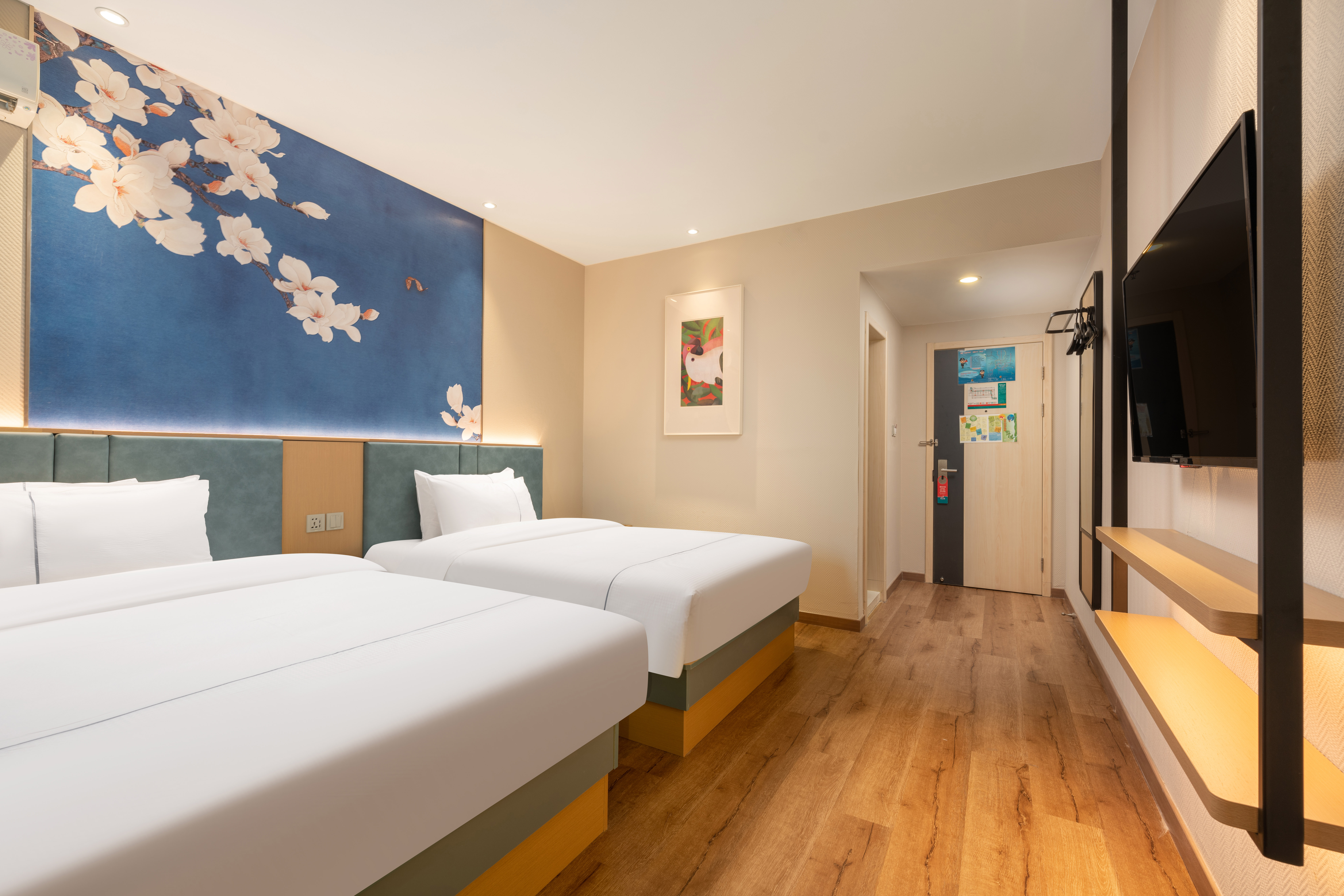 Jinjiang Inn (Shanghai Zhihui Yuan Qu Hulan Road Metro Station) Over view