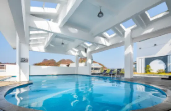 GuilinGrandHotel（Two Rivers and Four Lakes East and West Alleys）