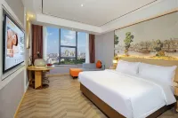 Vienna Hotel (Chongzuo Vientiane Jun Shop)