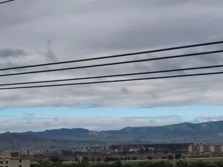 Hunyuan Junyue jiu dian Отели рядом с достопримечательностью «Xuankong Temple»