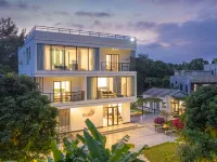 Weizhou Island Yunshang Guoyu Homestay (Wucaitan Branch) Hotels near Catholic Church