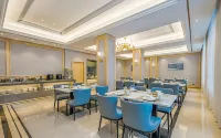 Vienna Hotel (Deqing Yong'an Street Branch)
