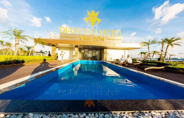 Diamond Hotel VAN DON
