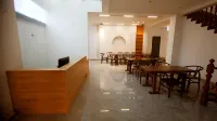 XinYi Hotel - 2-نجوم