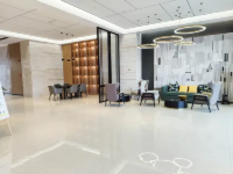 City Comfort Inn Hotel (Hechi Huanjiang Qiche Zongzhan)