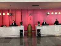 Qian Stream Grand Hotel Hotels in Yicheng