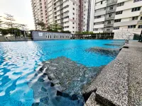 Koi Kinrara Suites IOI Puchong Pyramid Sunway Lagoon Bukit Jalil Pavilion Stadium - Infinity Pools