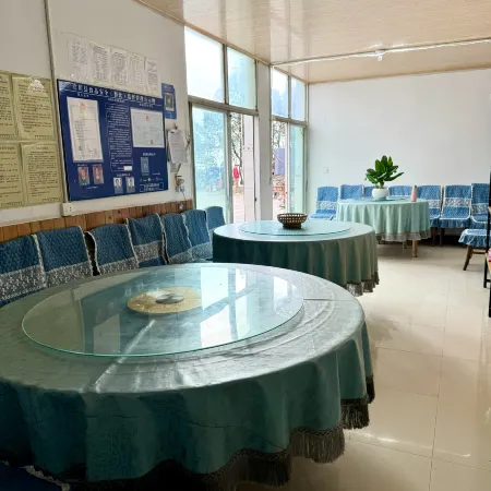 Xixiangfeng Hotel Accommodation