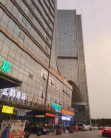 Yanchao Hotel (Zhumadian West Station Branch)