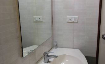 Hotel Crn Canary Sapphire