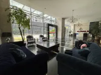 Shanghai Bund Huaman Apartment