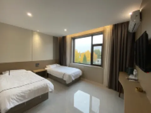 Four Seasons in the Clouds B&B (Jize Cultural Plaza) Hotels in Jize
