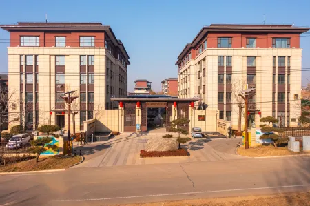 Pingyi Wujia Homestay (Guimeng Scenic Area, Yimeng Mountain Tourist Area)