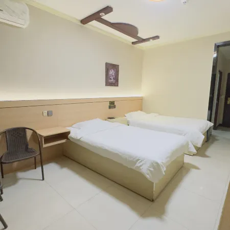 Pingshan Nandian Jindi Hotel