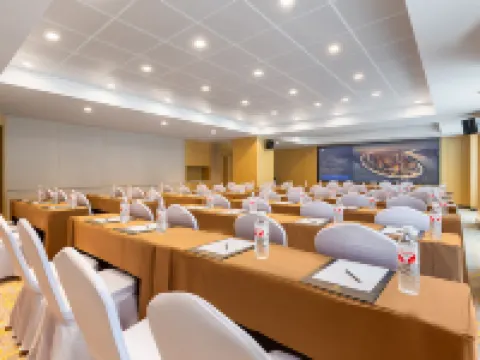 Vienna International Hotel (Tumushuk International Plaza Branch) Hotels in Tumxuk