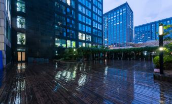ChaoWai MEN•Luxury Boutique Hotel(Beijing Gongti Chaoyangmen Subway Station Store)