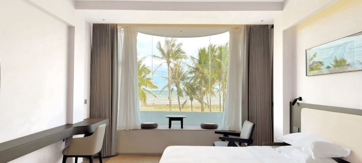 Fuyu Hotel (China No.1 Beach) Hotels in Maoming