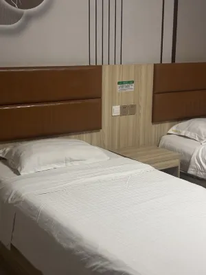 Yanggu Luyang Hotel (Second Branch) Hotels near Yanggu Railway Station