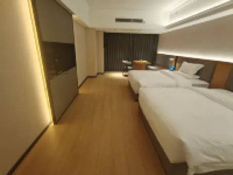 Luxi Kaijing International Hotel (Manshi District Business Plaza) Hotels in Luxi