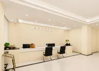 City Star Hotel (Xingyi Railway Station & Normal University for Nationalities Branch) - 2 étoiles