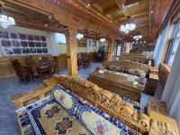Ya'an 18 ° · Full View Sunrise View Homestay (Zagana Runwugou Branch) - breakfast